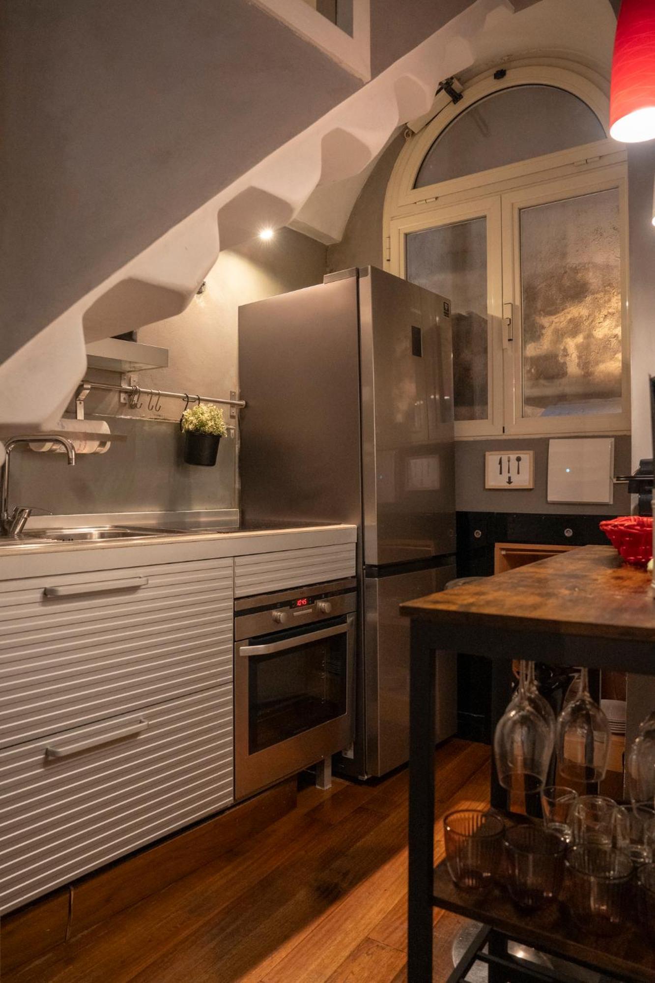 Domus Ciancaleoni - Colosseum - Rione Monti Apartment