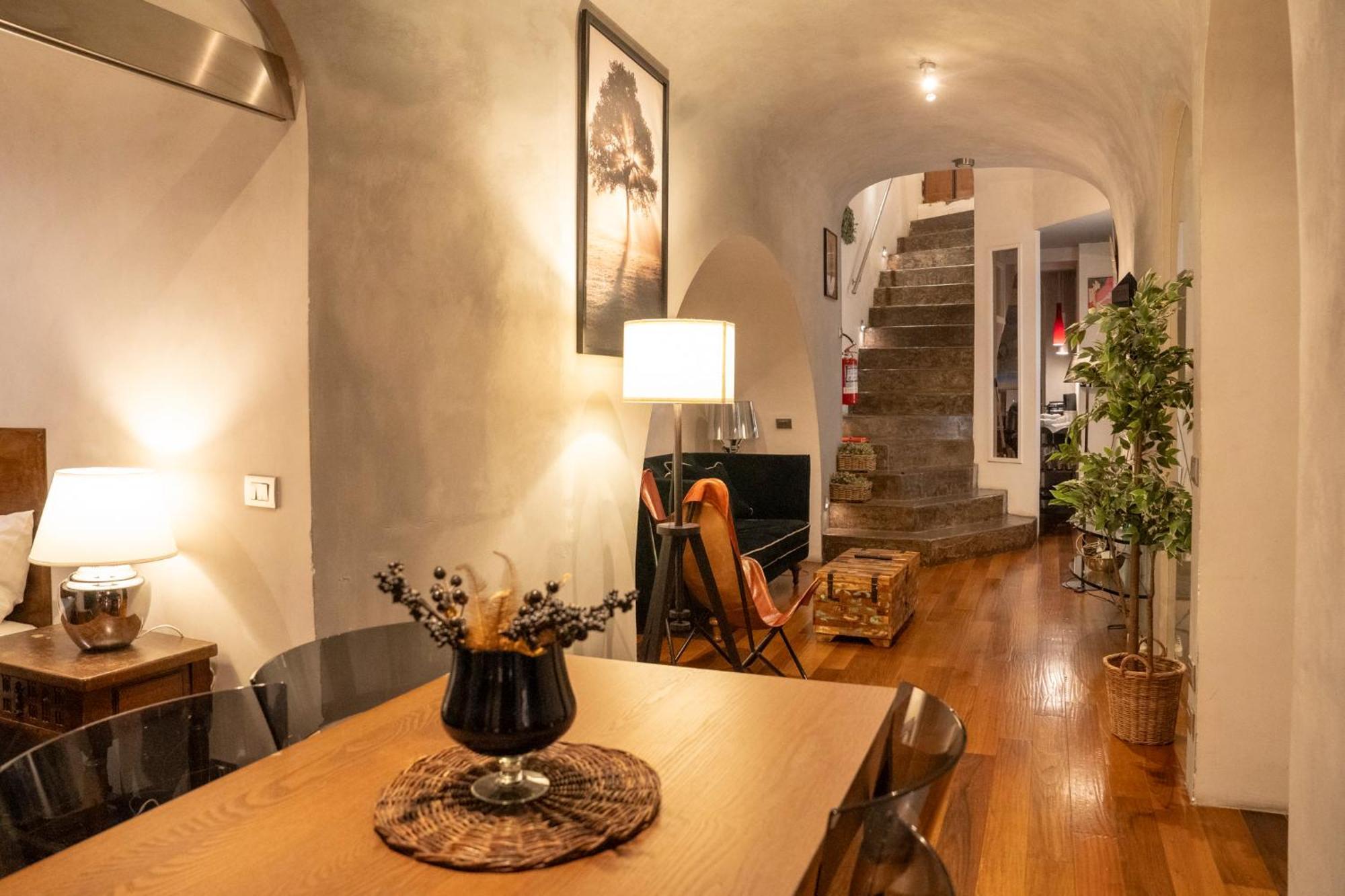 Apartment Domus Ciancaleoni - Colosseum - Rione Monti