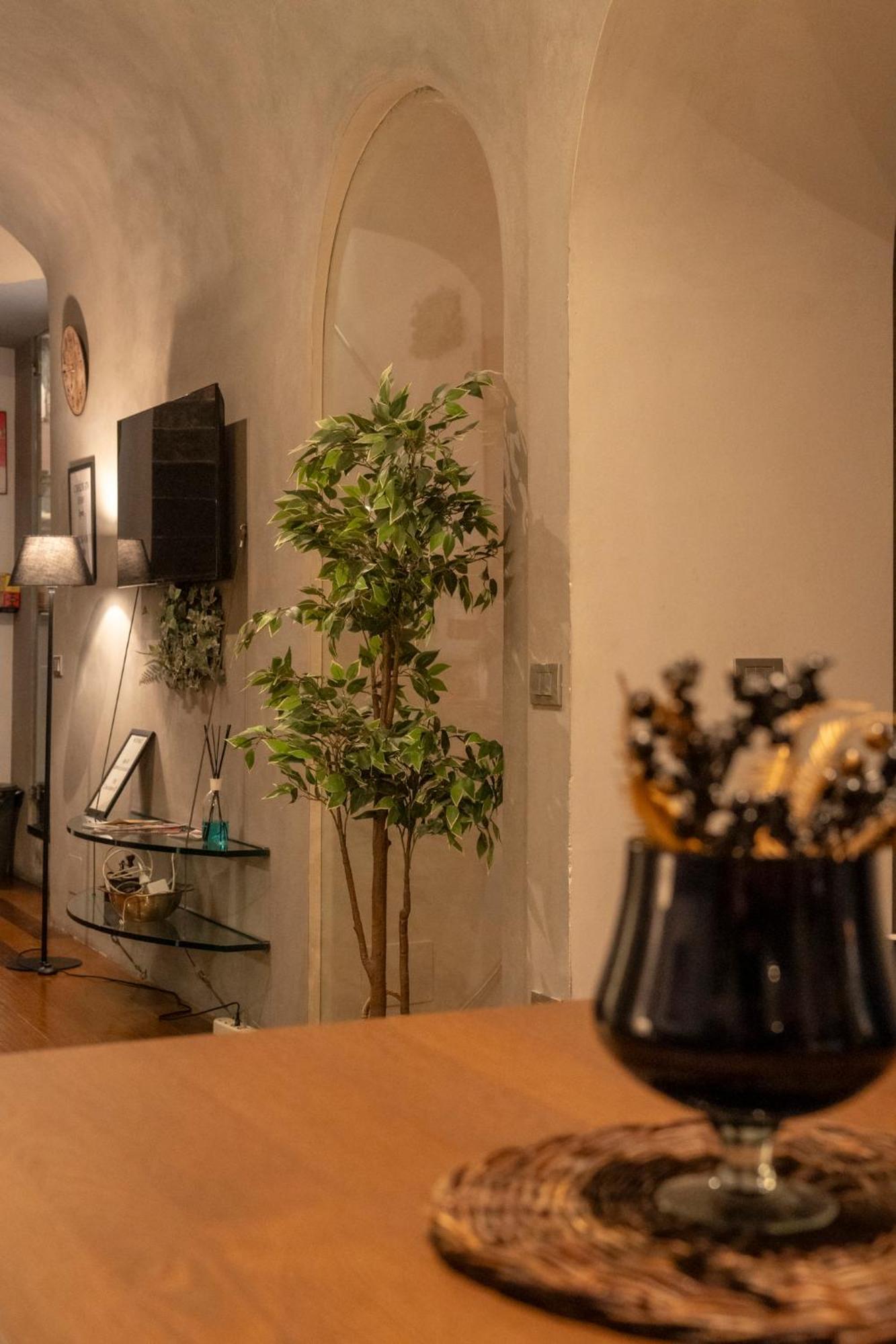 Domus Ciancaleoni - Colosseum - Rione Monti Apartment *