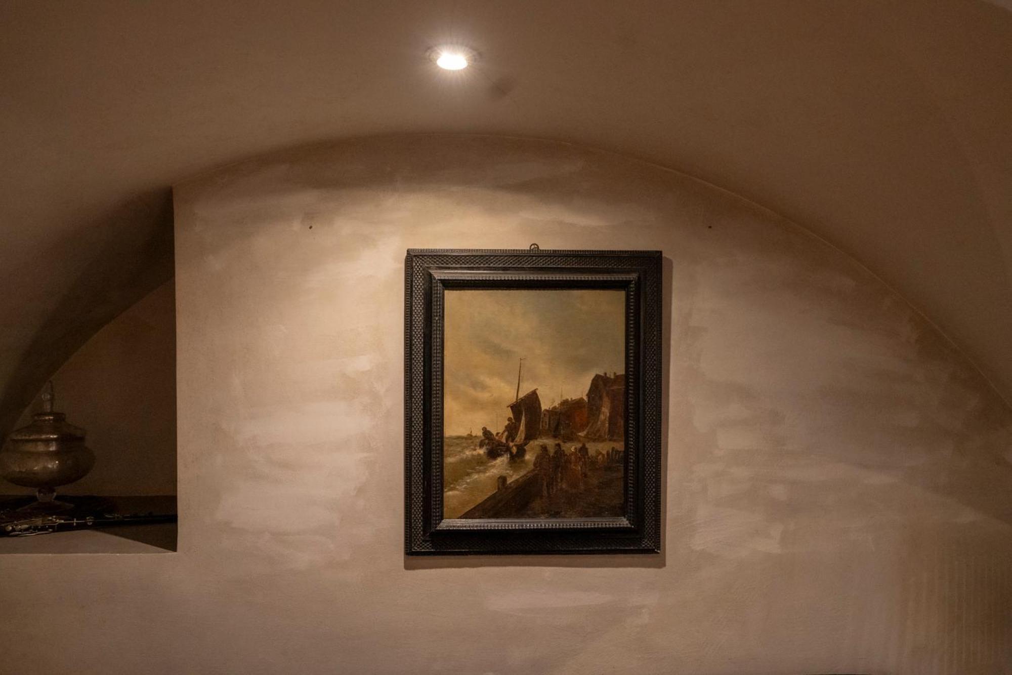 Apartment Domus Ciancaleoni - Colosseum - Rione Monti Rome